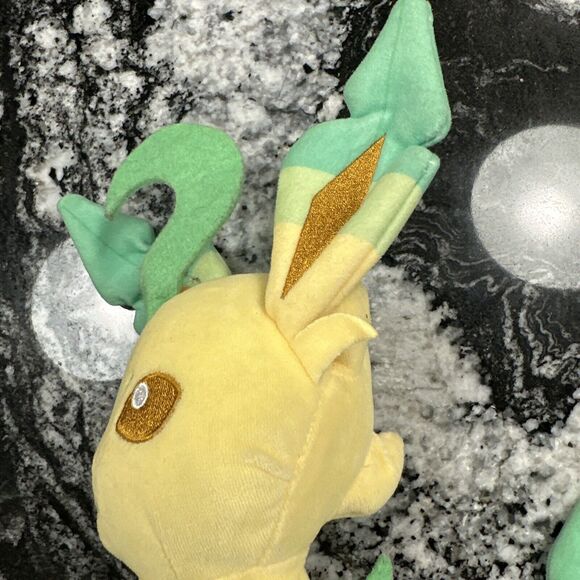 Pokemon Jazwares Leafeon Plush 12" Yellow Eevee Evolution Soft Stuffed Figure - Picture 8 of 16